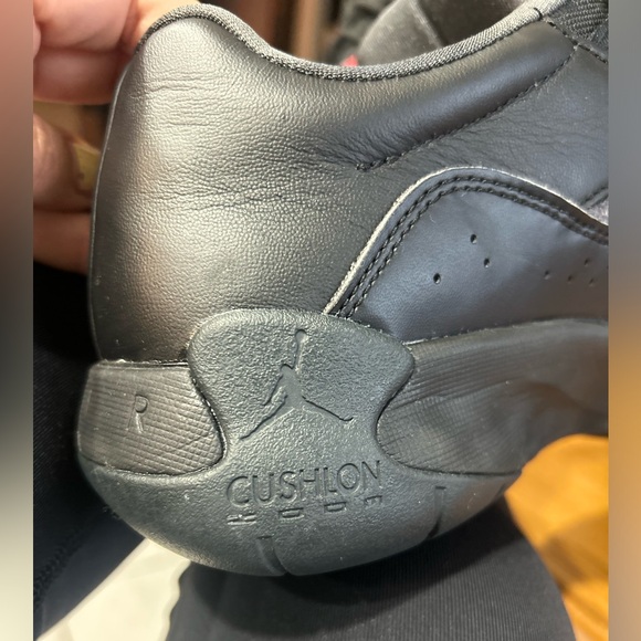 Men’s Air Nike Jordan 11 XI CMFT Size 10.5 Black - Picture 10 of 12